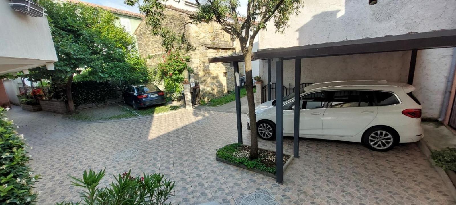 Apartma Mimi Dekani Zewnętrze zdjęcie